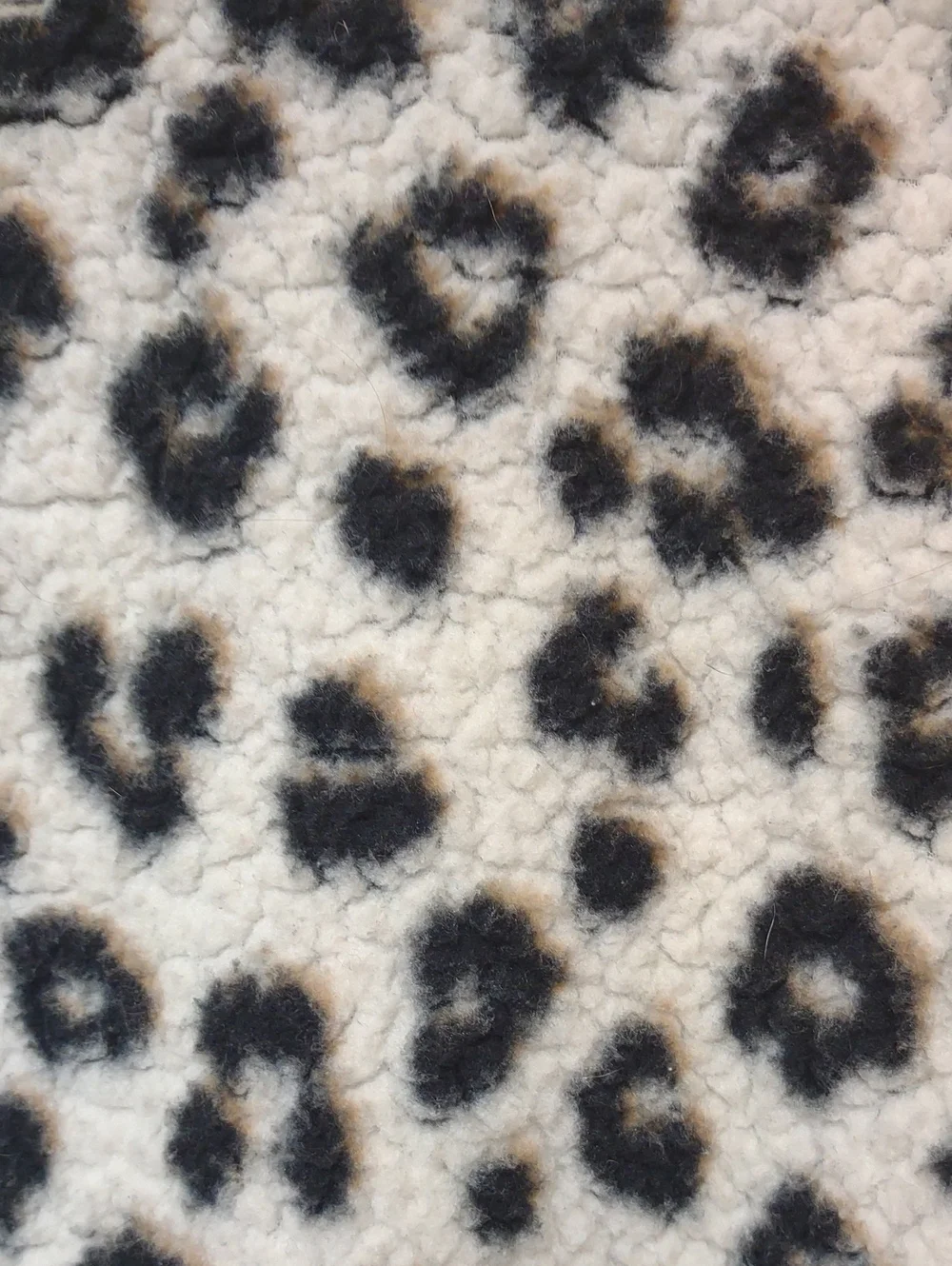 Old Navy Girl's Snow Leopard Full Zip Cozy Sherpa Jacket Side Pockets Zip Pocket